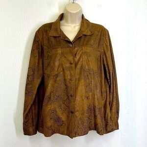 Chicos - Snakeskin Brown Faux Suede Button Down Long Sleeve Shirt Size 2
